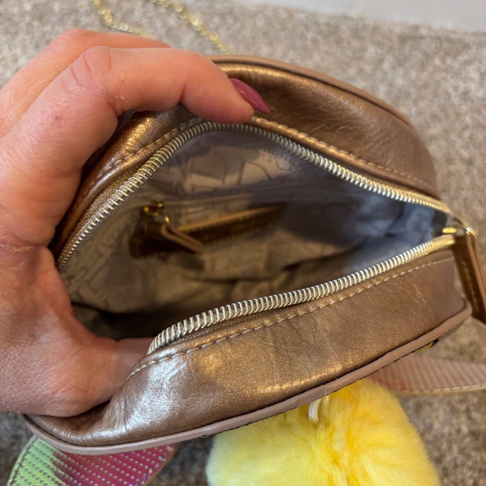 Danielle Nicole Disney Tinkerbell Bag - image 3